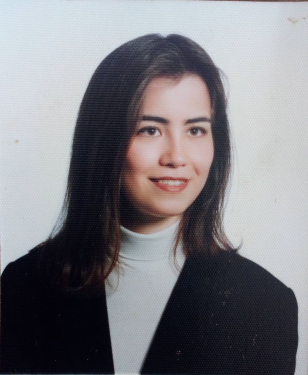 Akademisyen Adı